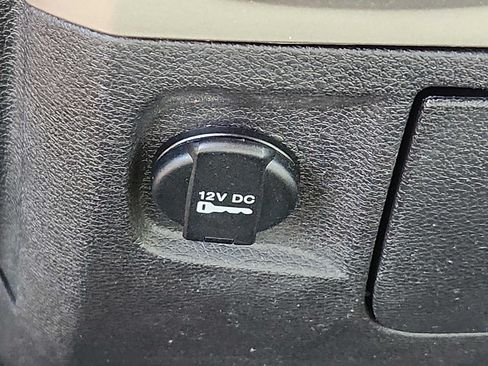 Used 2014 RAM 2500 SLT AWD/4WD image 25