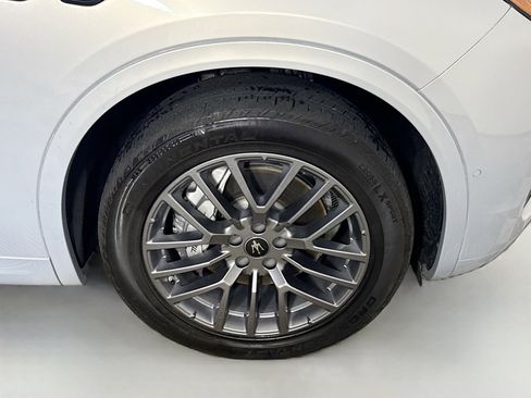 Used 2024 Maserati Grecale GT AWD/4WD image 32