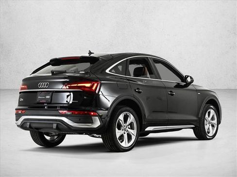 Certified 2025 Audi Q5 2.0T Premium Plus w/ Premium Plus Package AWD/4WD image 5