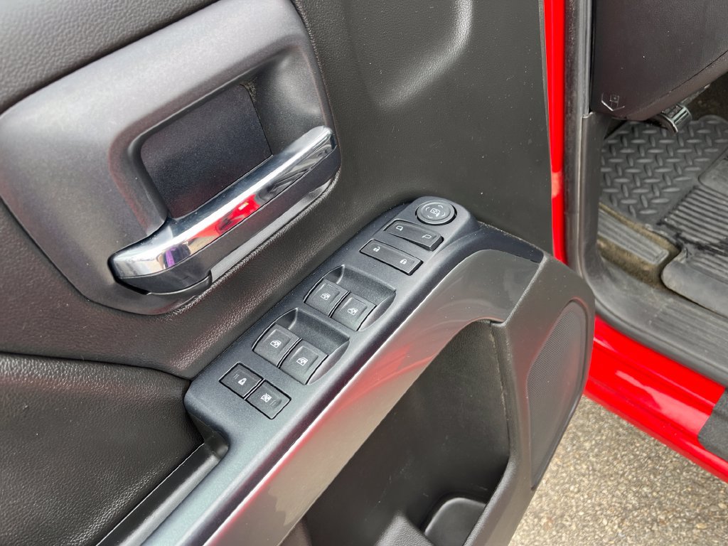 Used 2017 Chevrolet Silverado 1500 LT w/ All Star Edition AWD/4WD image 14
