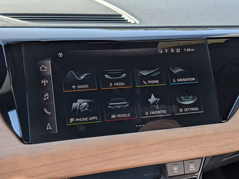 Used 2023 Audi e-tron GT Premium Plus image 52