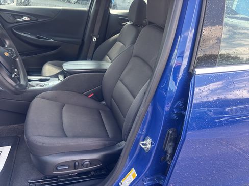 Used 2023 Chevrolet Malibu LT image 11