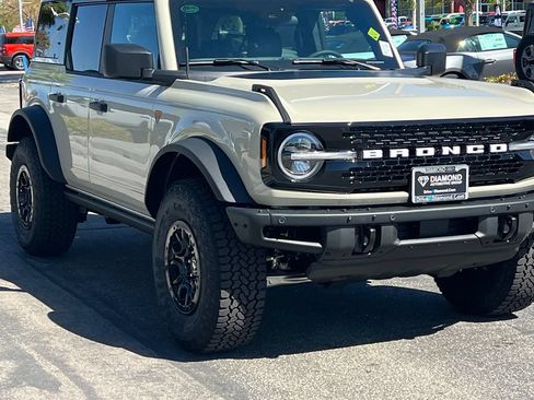 New 2026 Ford Bronco Badlands w/ Wildtrak Package AWD/4WD image 11
