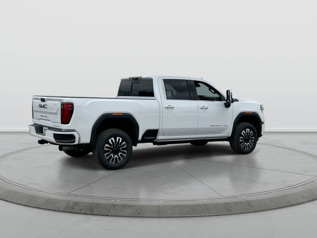 New 2026 GMC Sierra 3500 Denali Ultimate AWD/4WD image 8