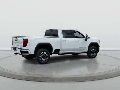 New 2026 GMC Sierra 3500 Denali Ultimate AWD/4WD image 8