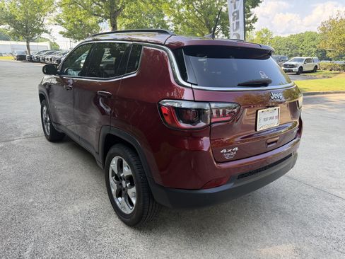 Used 2021 Jeep Compass Limited AWD/4WD image 5