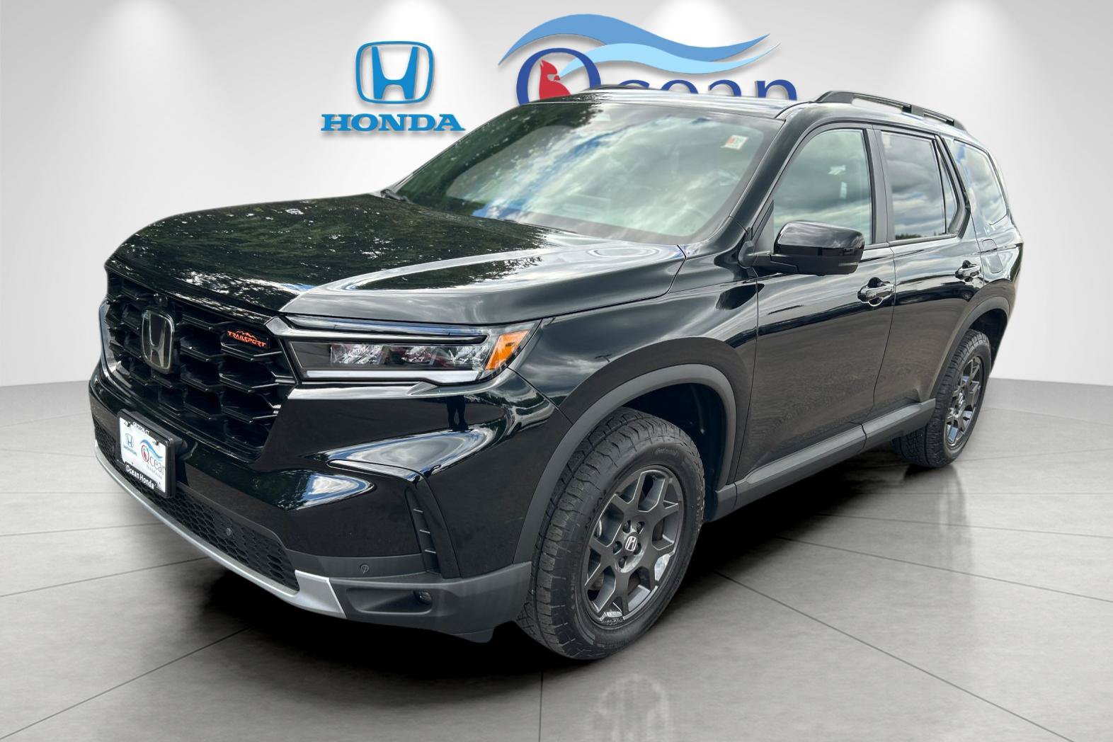 Used 2023 Honda Pilot TrailSport image 7