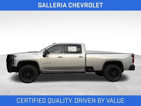 Used 2023 Chevrolet Silverado 3500 High Country w/ Z71 Off-Road Package AWD/4WD image 4