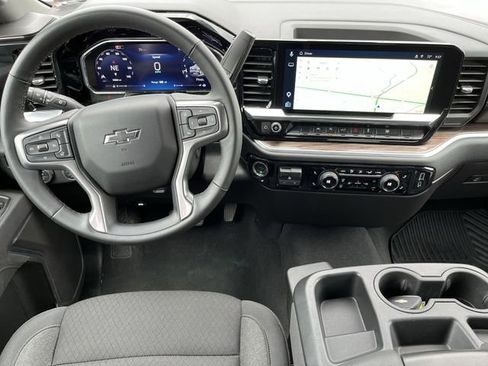 Used 2026 Chevrolet Silverado 1500 RST AWD/4WD image 13