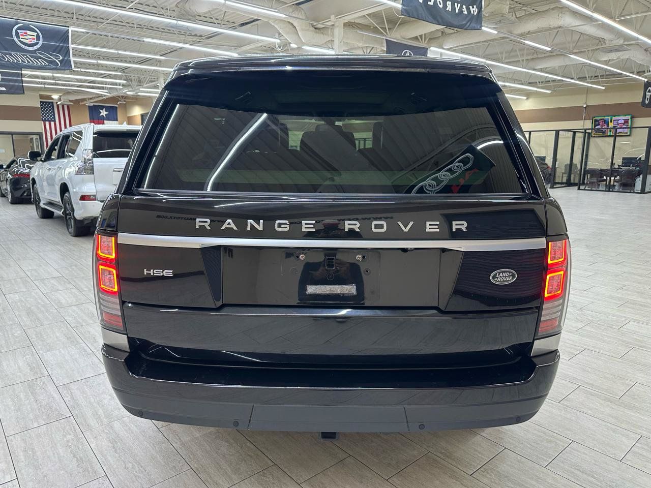 Used 2014 Land Rover Range Rover HSE AWD/4WD image 8