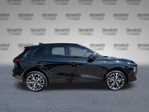 Used 2026 Audi Q3 quattro 2.0T AWD/4WD image 10