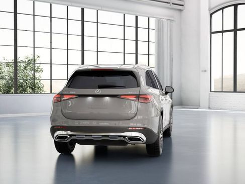 Used 2026 Mercedes-Benz GLC 300 4MATIC image 19