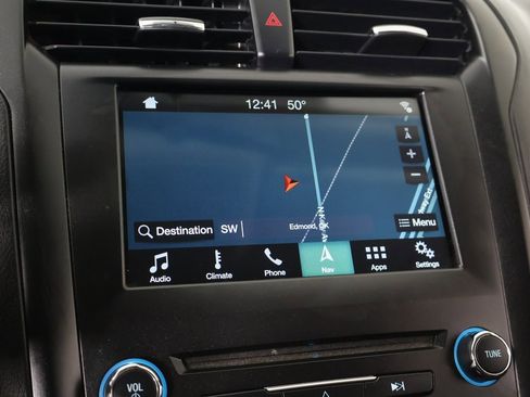 Used 2018 Ford Fusion SE w/ Equipment Group 601A image 7