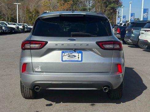 Used 2024 Ford Escape ST-Line image 4
