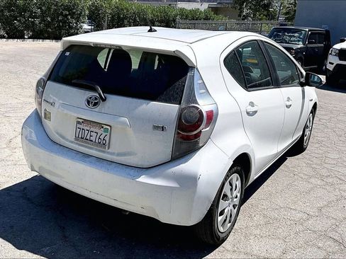 Used 2013 Toyota Prius C One FWD image 4