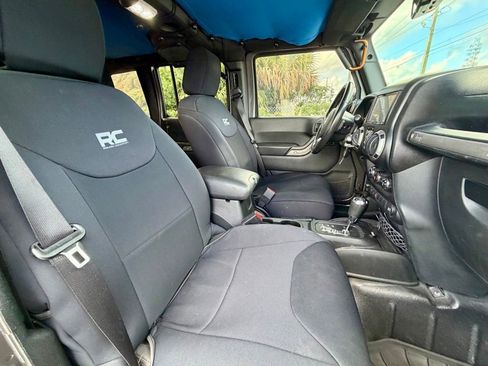 Used 2016 Jeep Wrangler Unlimited Sport w/ Quick Order Package 24S image 11