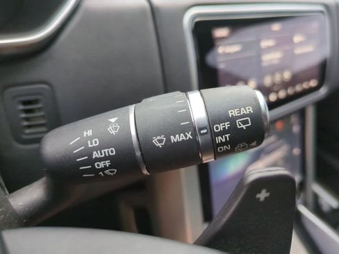 Used 2018 Land Rover Range Rover Long Wheelbase Supercharged image 27