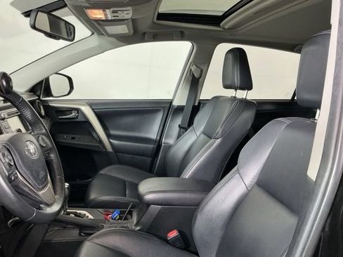 Used 2013 Toyota RAV4 Limited AWD/4WD image 9