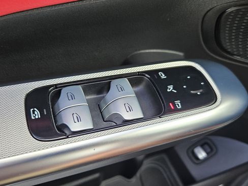 Certified 2024 Mercedes-Benz GLC 300 4MATIC image 38