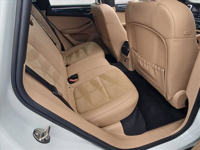 Used 2021 Porsche Macan AWD/4WD image 20