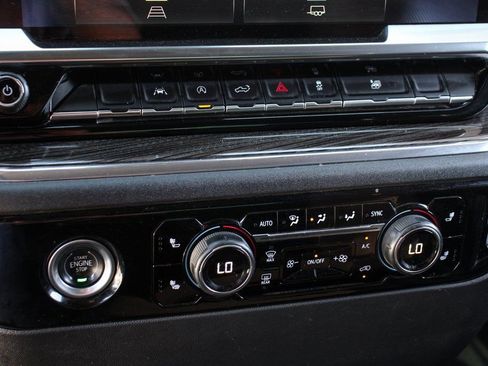 Used 2023 Chevrolet Silverado 1500 LT image 29