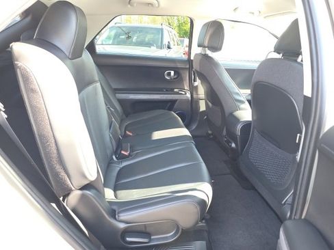 Certified 2023 Hyundai Ioniq 5 SEL w/ Cargo Package image 24