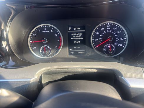 Used 2023 Kia K5 GT-Line image 14