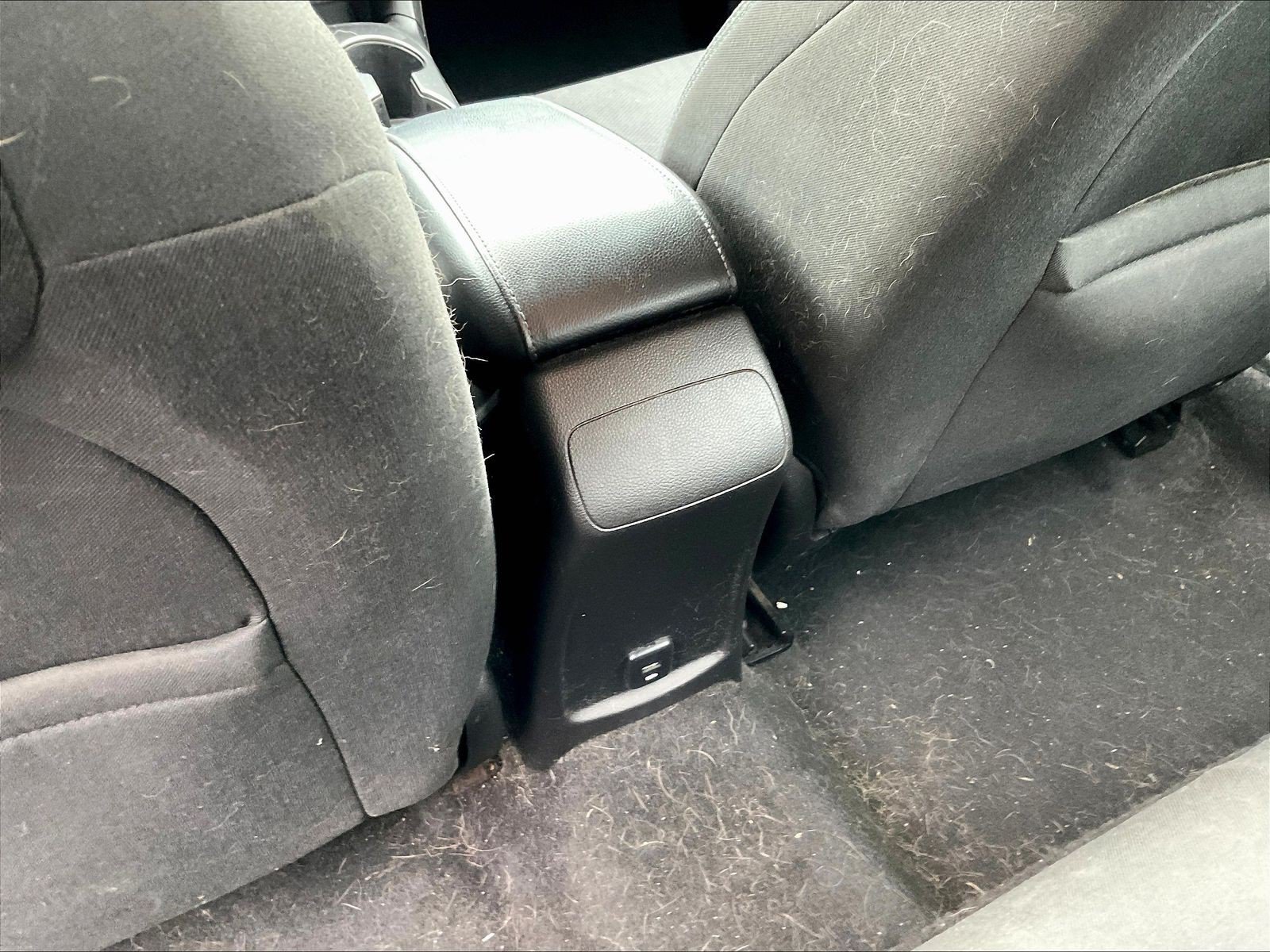 Used 2017 Chevrolet Cruze LT FWD image 11