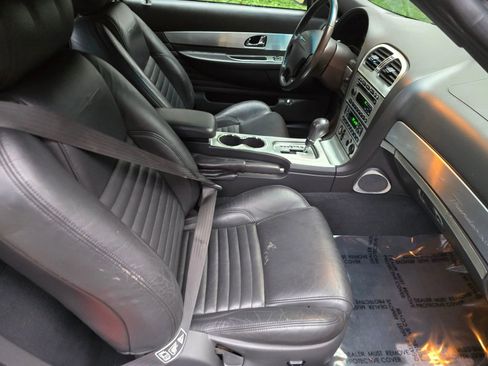 Used 2002 Ford Thunderbird image 11