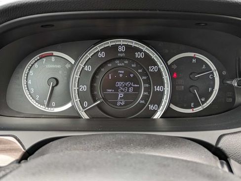 Used 2017 Honda Accord EX image 25