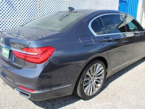 Used 2016 BMW 750i xDrive image 6