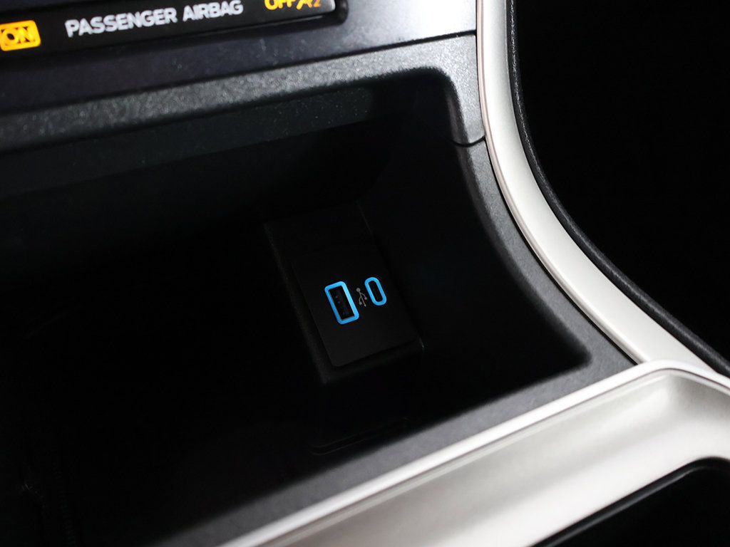 Used 2024 Ford Edge SEL w/ Convenience Package AWD/4WD image 46