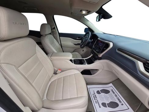 Used 2020 GMC Acadia Denali w/ LPO, 'HIT The Road' Package image 25