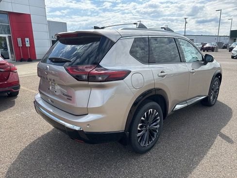 New 2026 Nissan Rogue Platinum AWD/4WD image 7