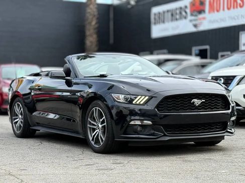 Used 2016 Ford Mustang Premium image 2