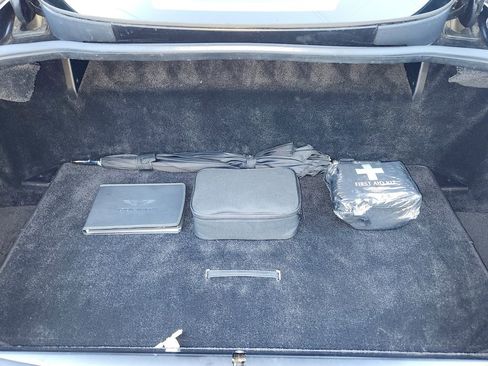 Used 2014 Aston Martin Vanquish Coupe image 38