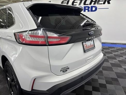 Used 2024 Ford Edge SEL AWD/4WD image 8