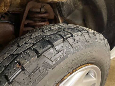 Used 2010 Ford E-150 and Econoline 150 image 26