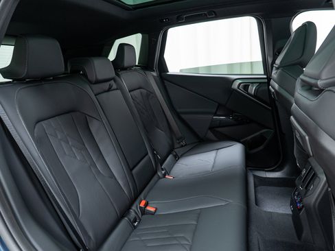 New 2026 BMW X3 xDrive30 w/ Convenience Package image 24