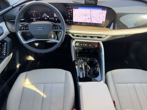 New 2025 Audi Q5 Premium w/ 19" Wheel Package image 27