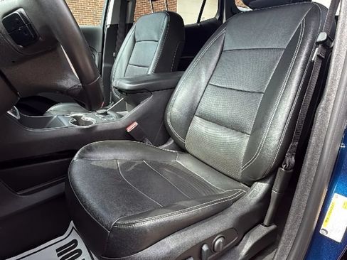 Used 2022 GMC Terrain SLT w/ Elevation Edition FWD image 21