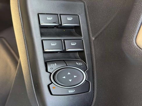 Used 2022 Ford Escape SEL AWD/4WD image 19