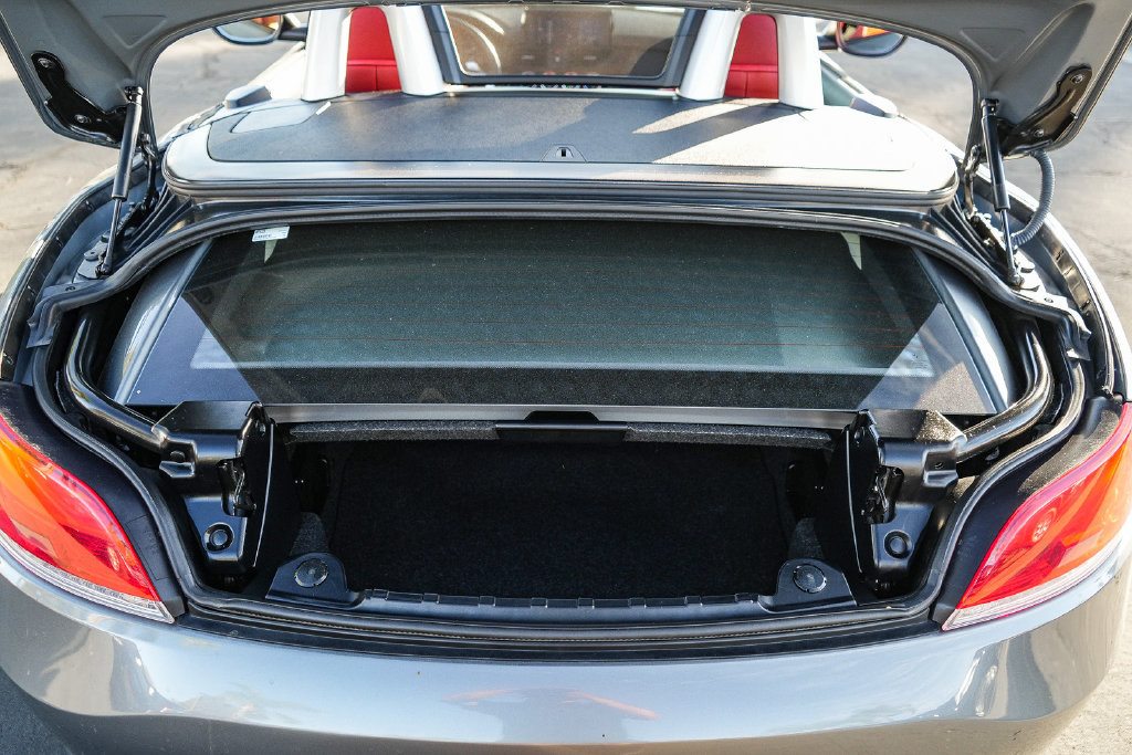 Used 2009 BMW Z4 sDrive30i RWD image 25
