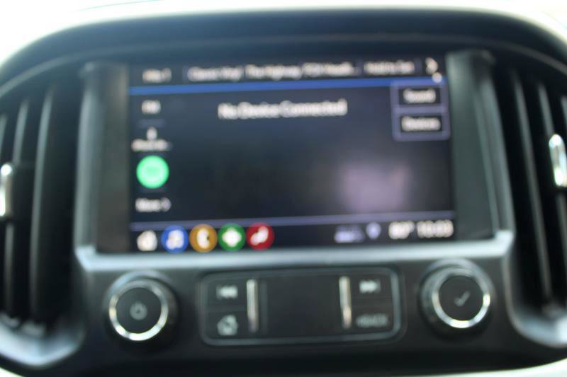 Used 2020 GMC Canyon SLE w/ Driver Alert Package RWD image 16