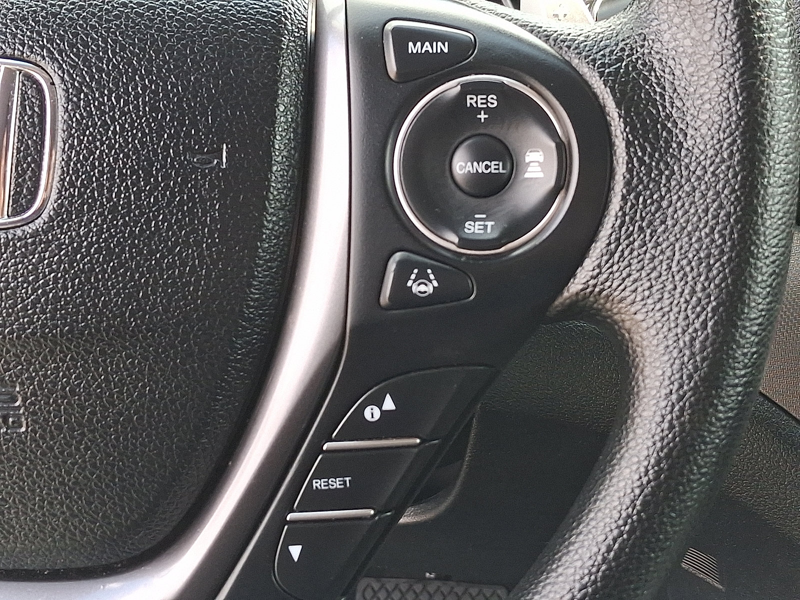 Used 2023 Honda Ridgeline Sport image 22