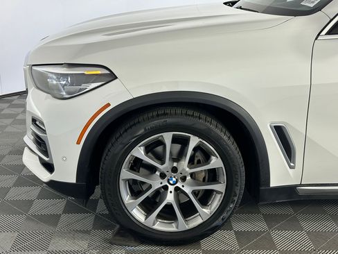 Used 2021 BMW X5 sDrive40i w/ Premium Package image 9