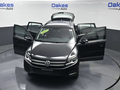 Used 2017 Volkswagen Tiguan S AWD/4WD image 51