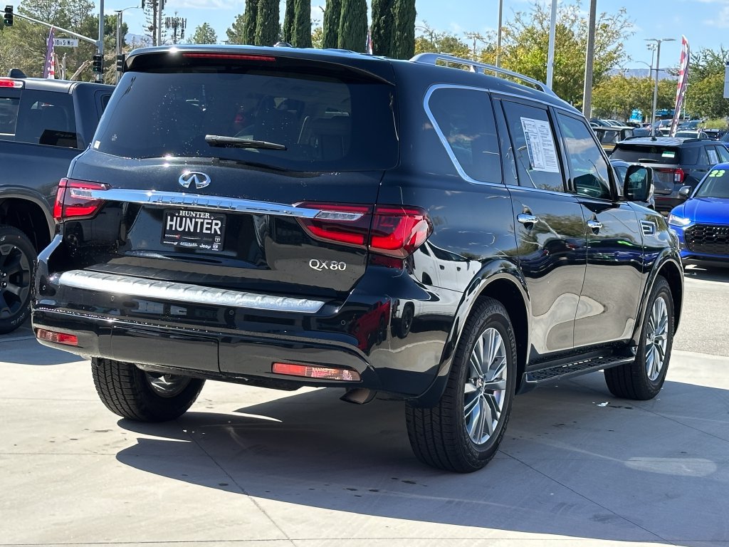 Used 2023 INFINITI QX80 Luxe w/ Cargo Package RWD image 8