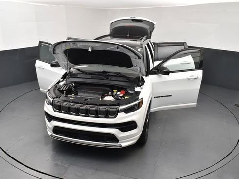 Used 2022 Jeep Compass High Altitude AWD/4WD image 26