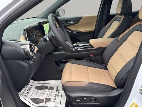 New 2026 Chevrolet Equinox ACTIV w/ Convenience Package III image 8